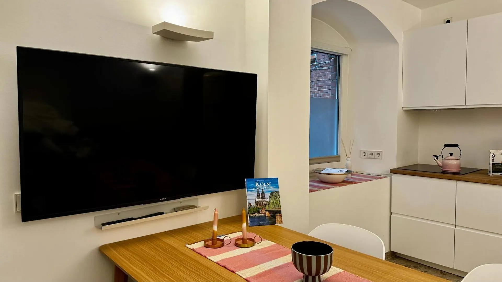 شقة Mitten In Der Koelner City - Design Trifft Altbau